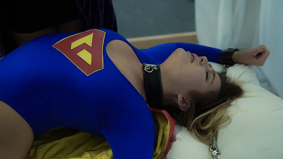 Superheroine Defeated.