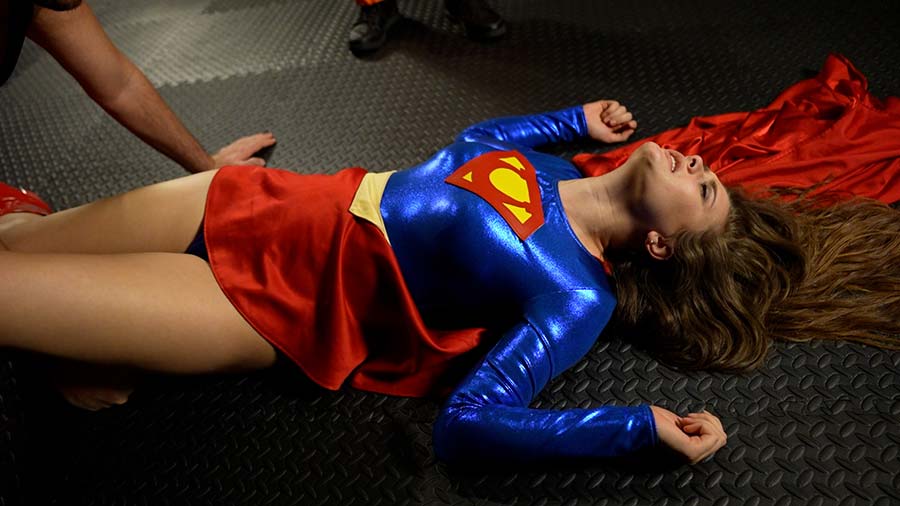 Superheroine layla rylan